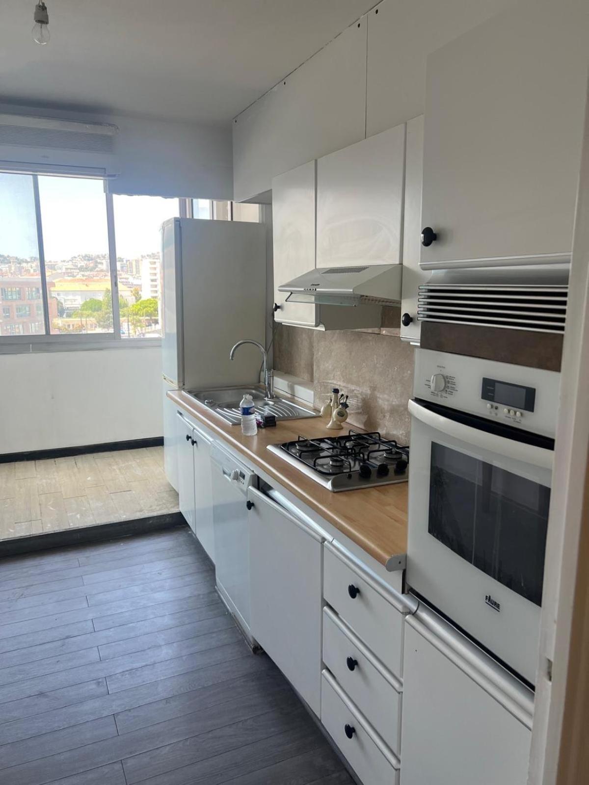 Appartement 2 Chambre Et Grand Sejour 100M2 A 5 Min Du Stade Velodrome Marseilles Exterior foto